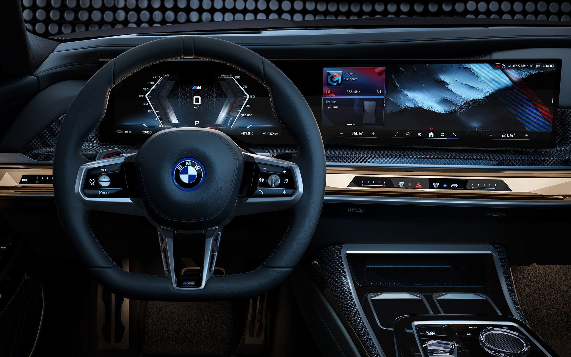 BMW i7 M70 xDrive Sedan, volan M îmbrăcat în piele